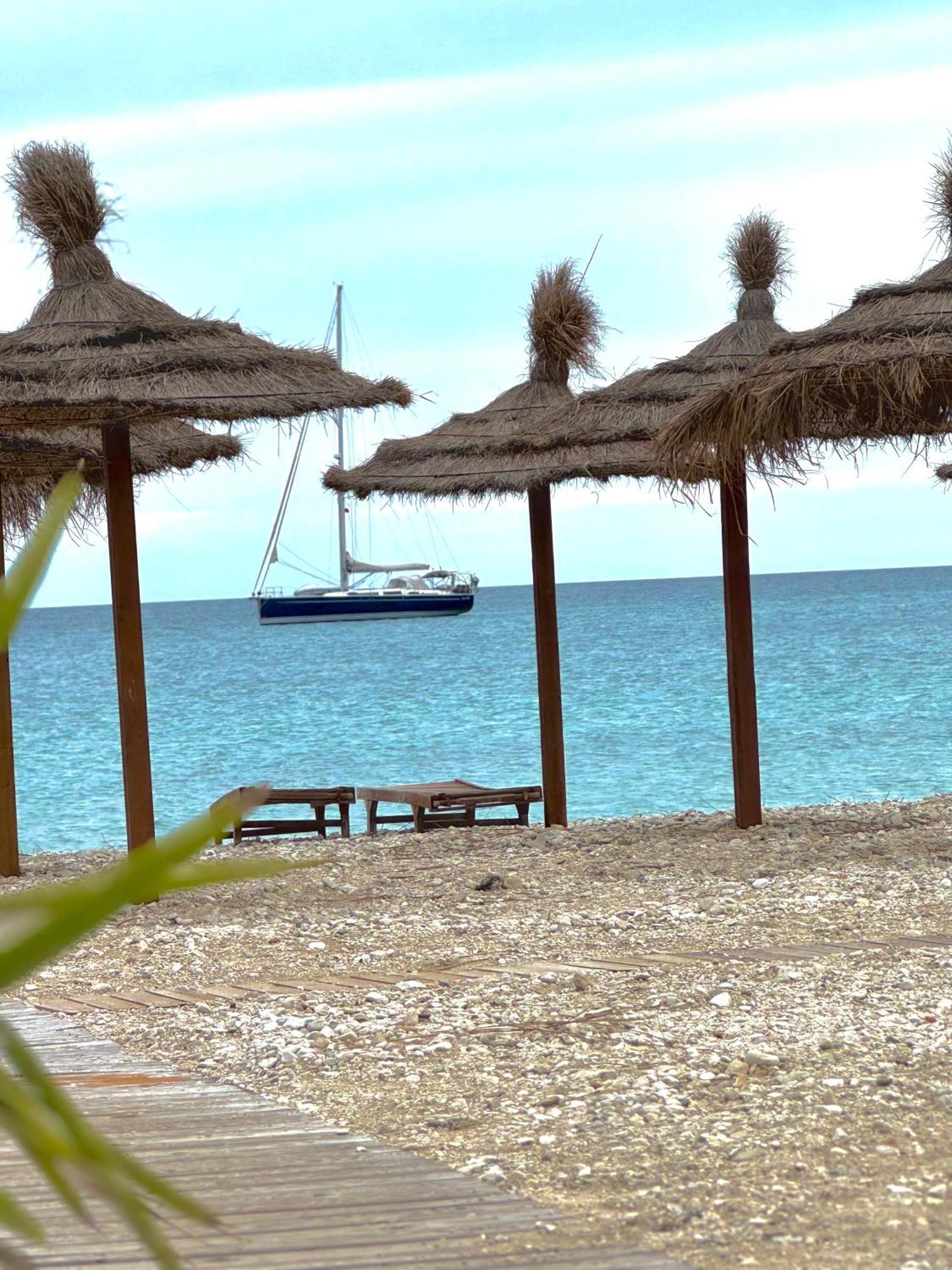 Blue Paradise Hotel Orikum Buitenkant foto
